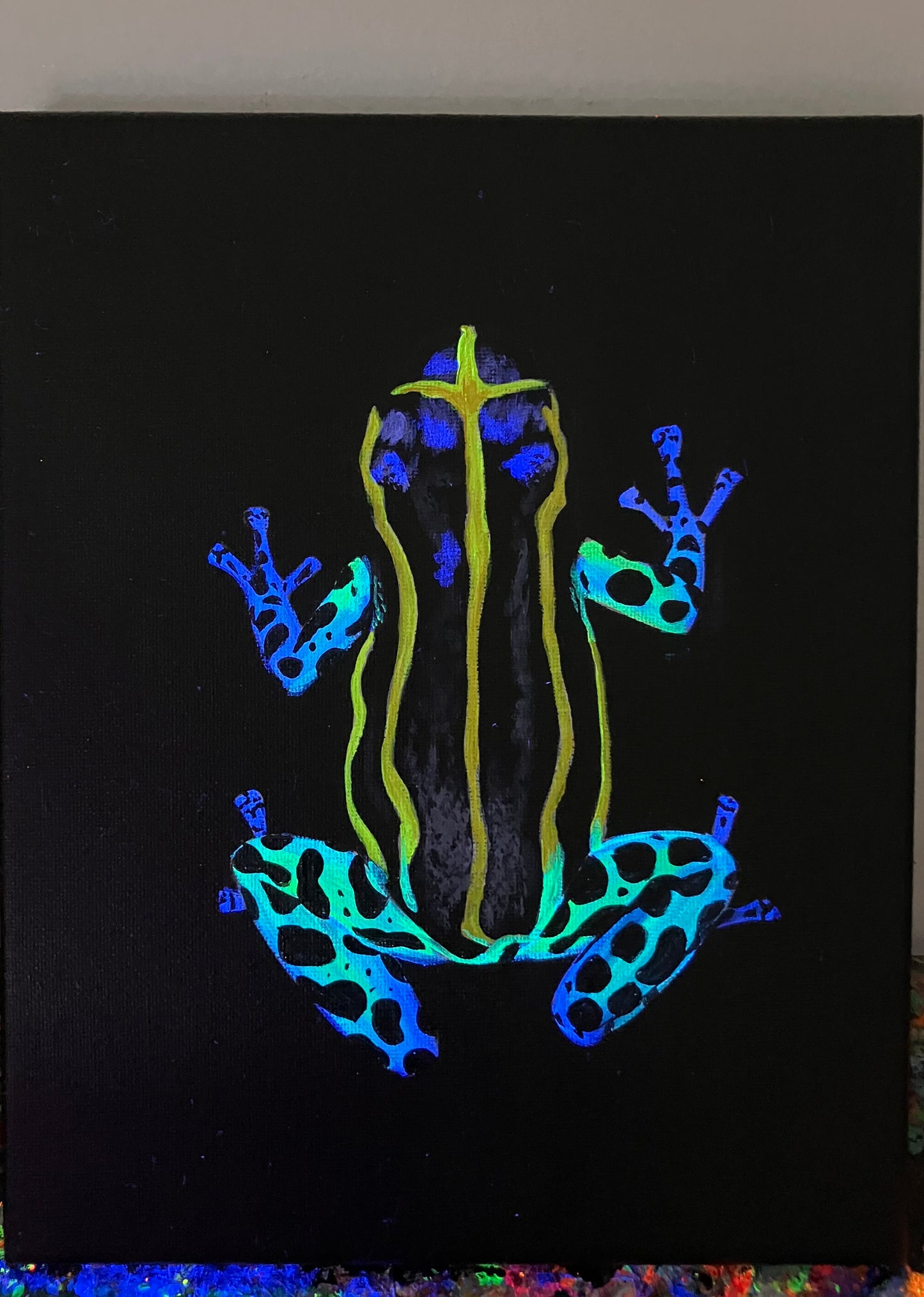 Poison dart frog flourescent painting