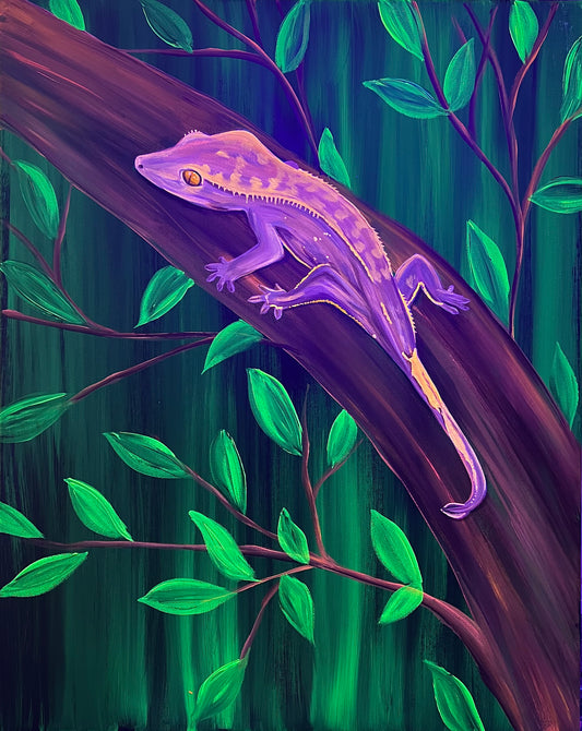 Black light crested gecko painting